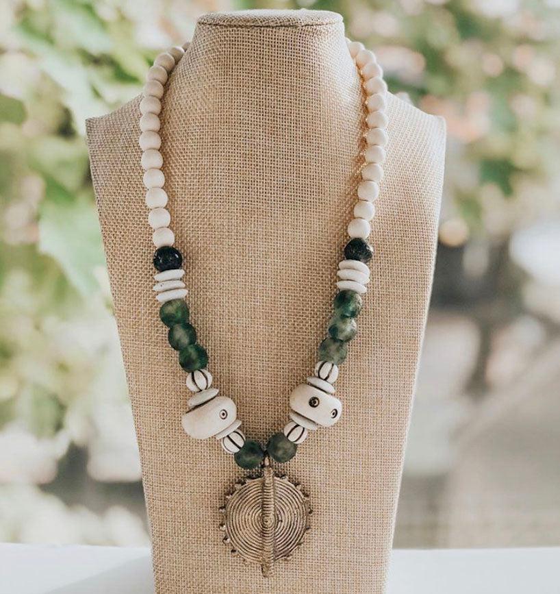 Inspo #756: Jewelry Design by @mandhbeads