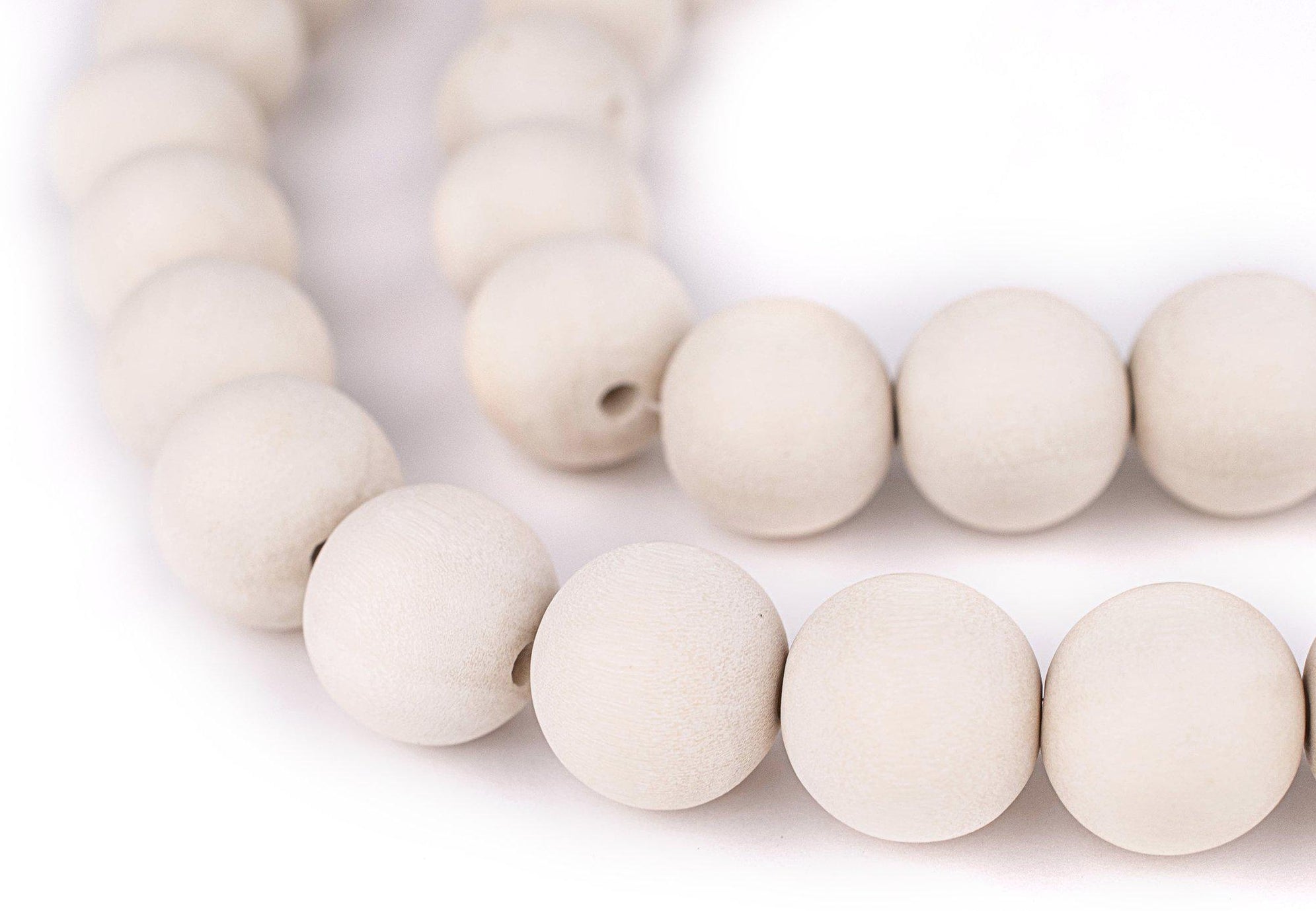 White Round Natural Wood Beads (18mm) — The Bead Chest